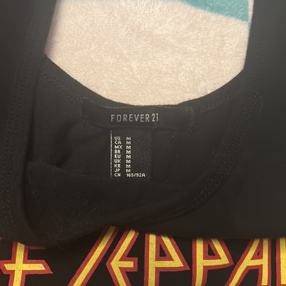 Def Leppard Black Graphic Bodysuit Size Medium - Picture 2 of 5